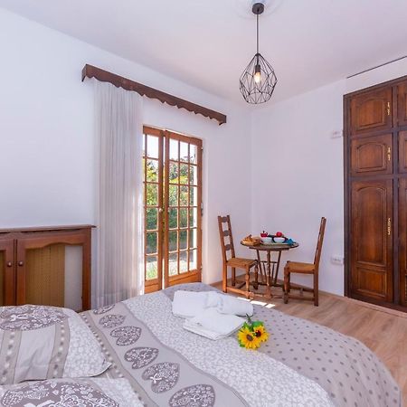 Villa Martine Au Bord Du Lac - Happy Rentals Cadrezzate Dış mekan fotoğraf