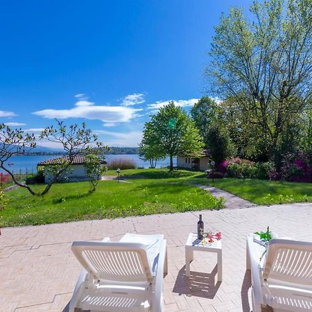 Villa Martine Au Bord Du Lac - Happy Rentals Cadrezzate Dış mekan fotoğraf