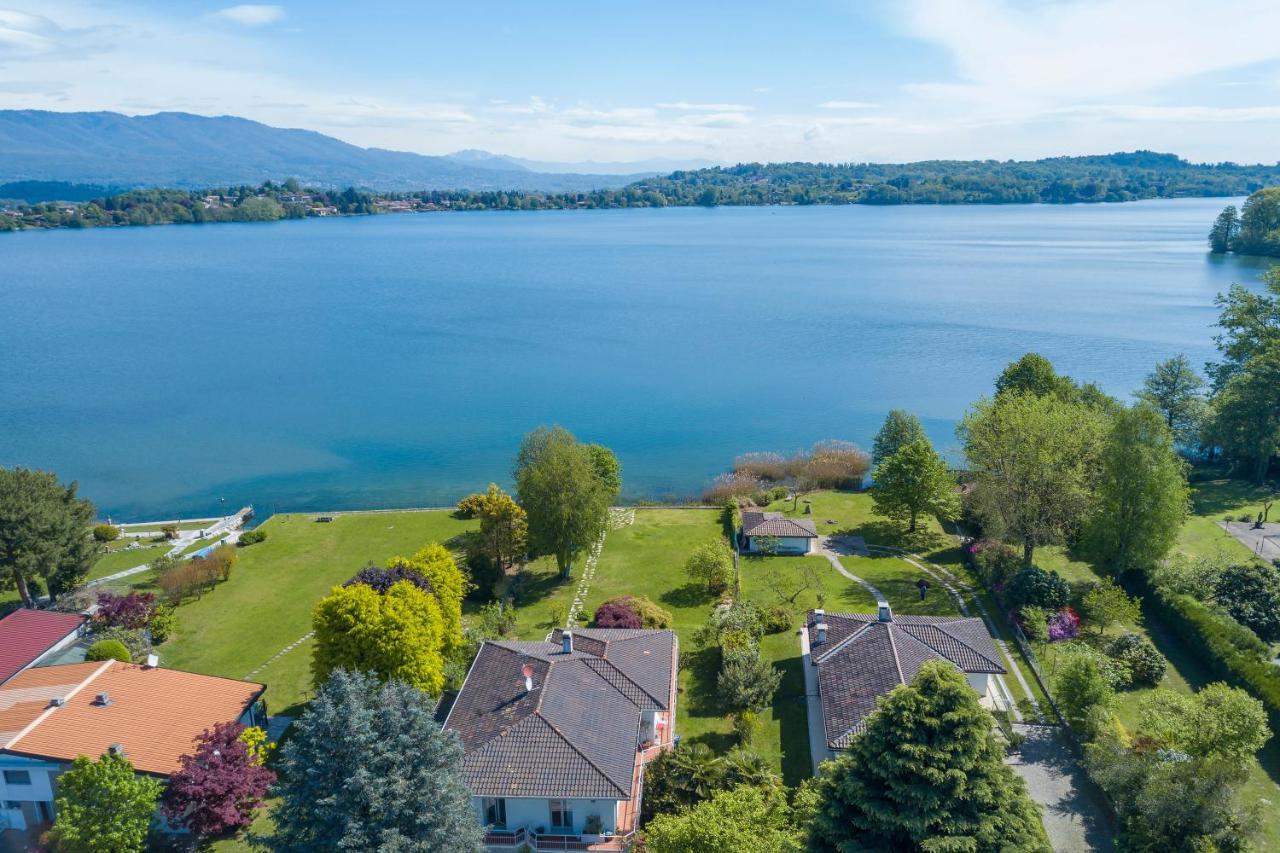 Villa Martine Au Bord Du Lac - Happy Rentals Cadrezzate Dış mekan fotoğraf