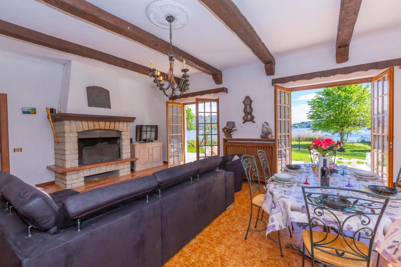Villa Martine Au Bord Du Lac - Happy Rentals Cadrezzate Dış mekan fotoğraf