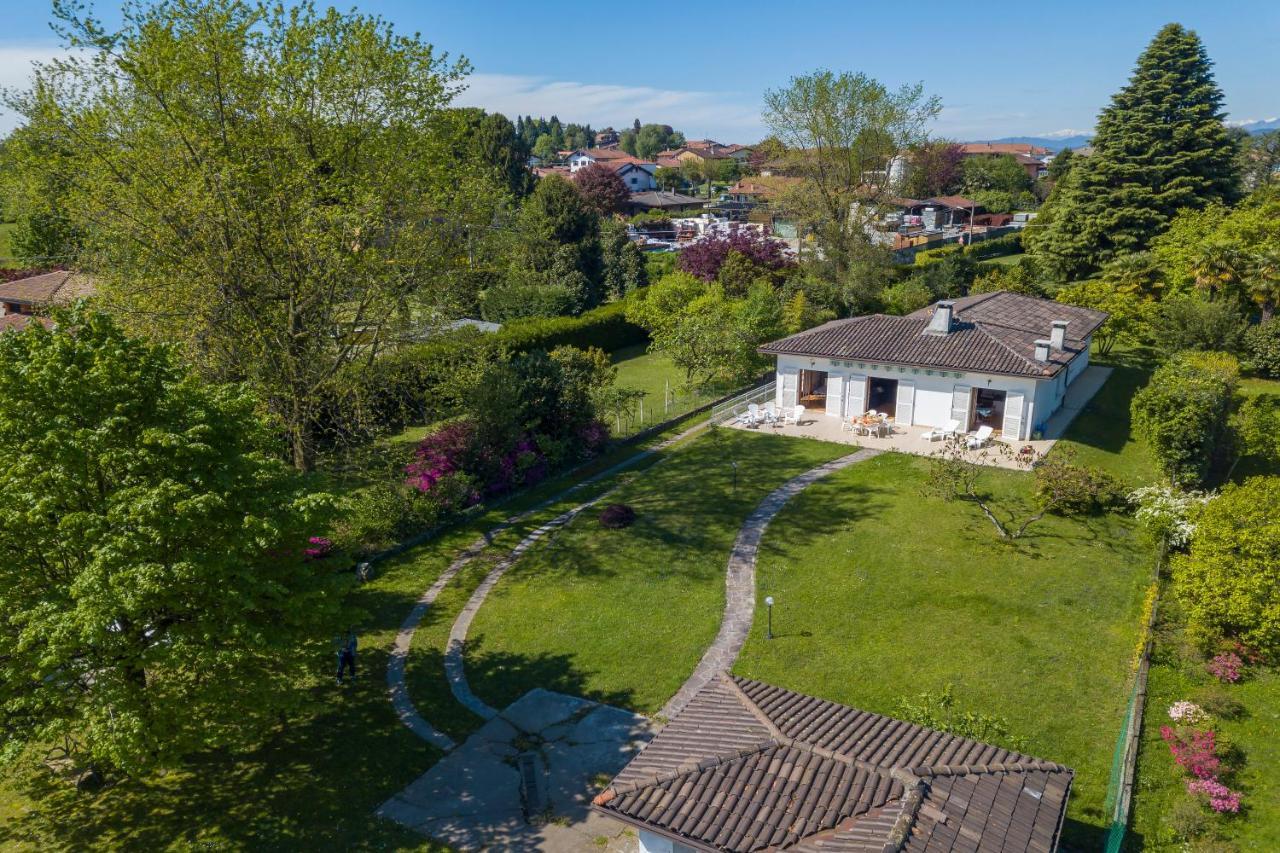 Villa Martine Au Bord Du Lac - Happy Rentals Cadrezzate Dış mekan fotoğraf